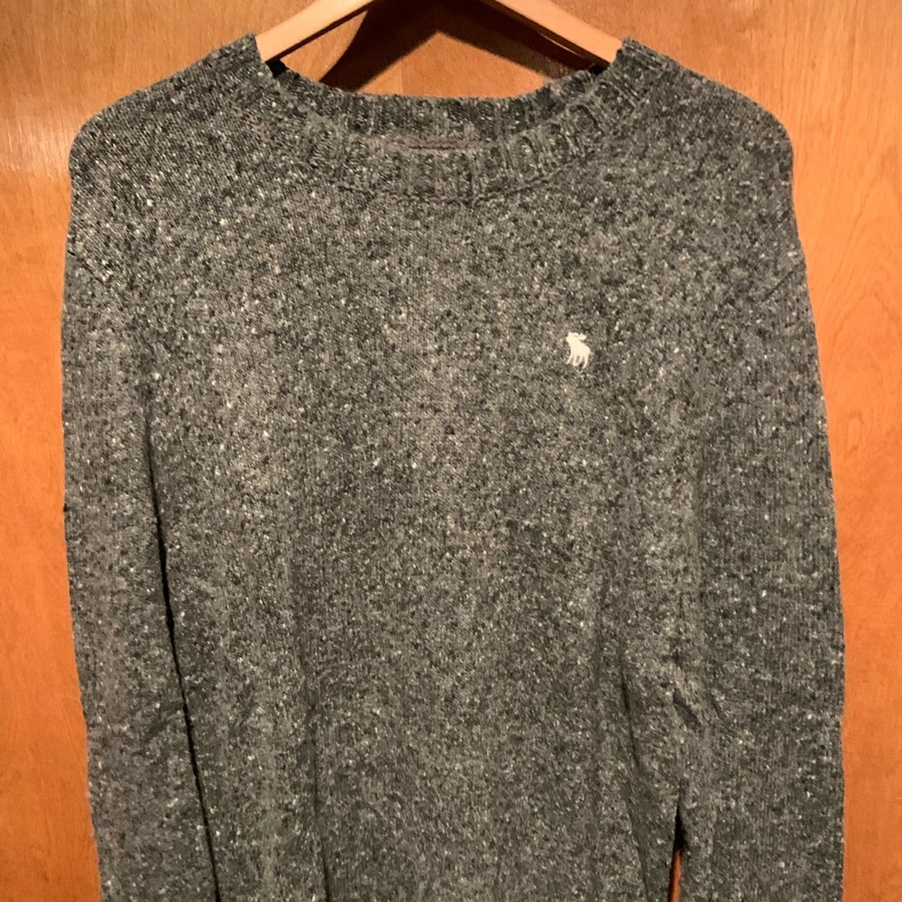 Men’s Abercrombie sweater